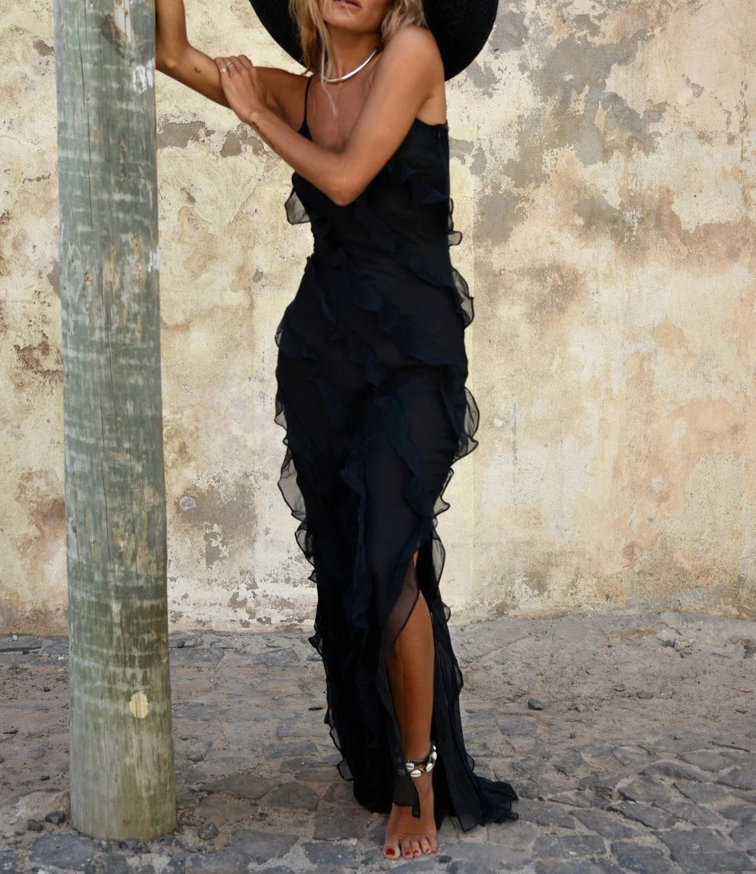 ELEGANT MAXI DRESS
