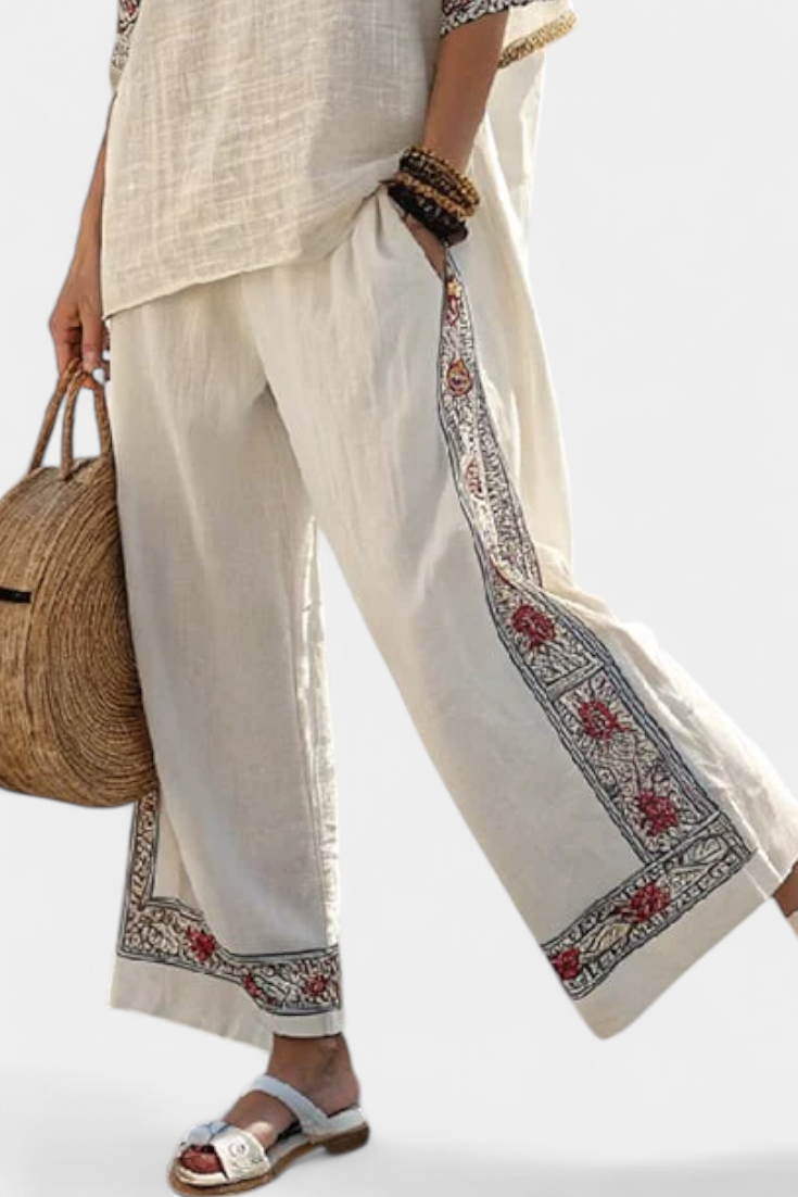 Tameric | Blusa cruda bordada sofisticada y pantalones anchos