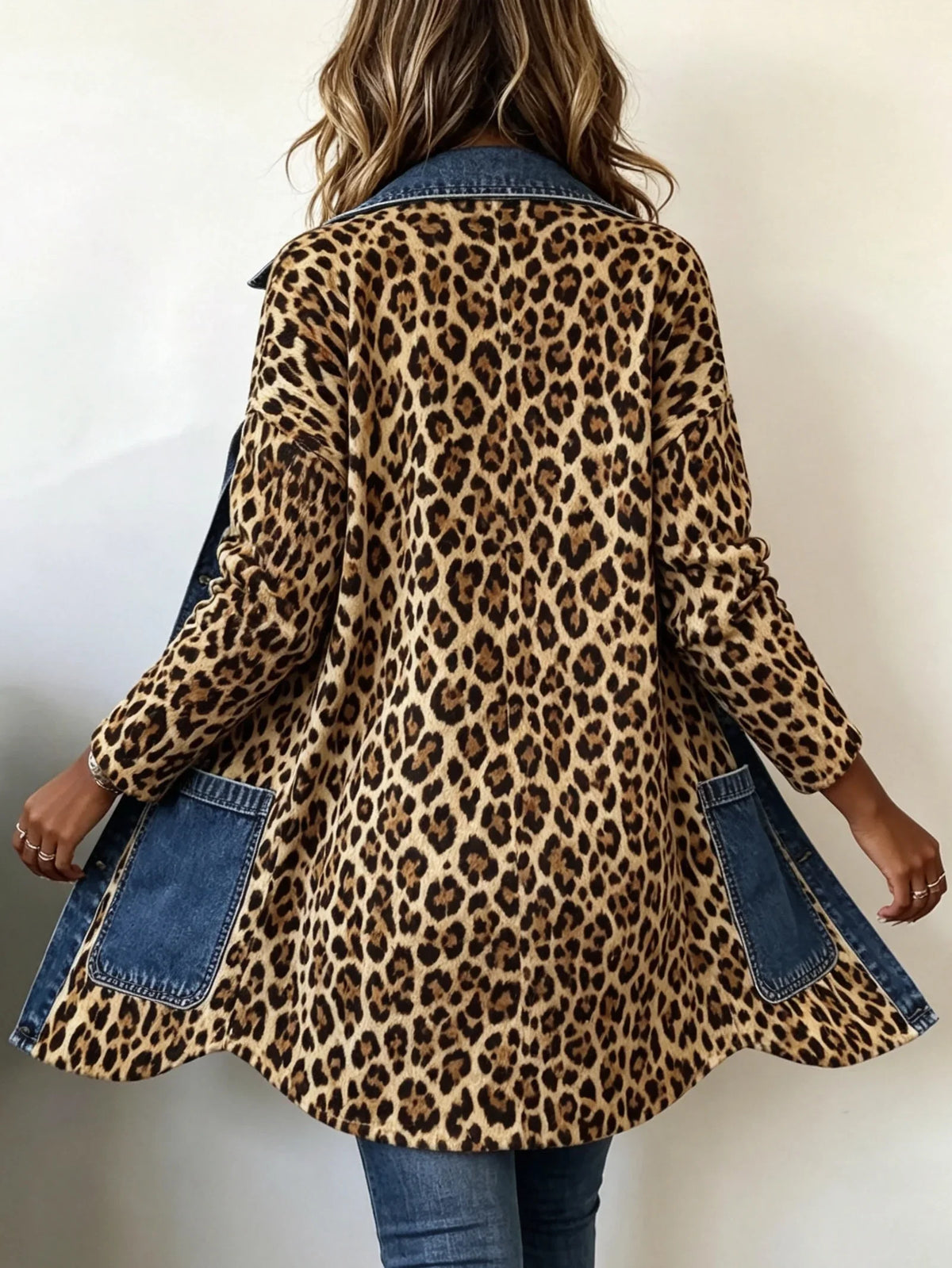 Nieves | Chaqueta larga de leopardo con vaquero